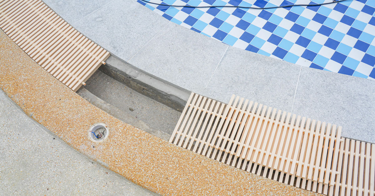Grating